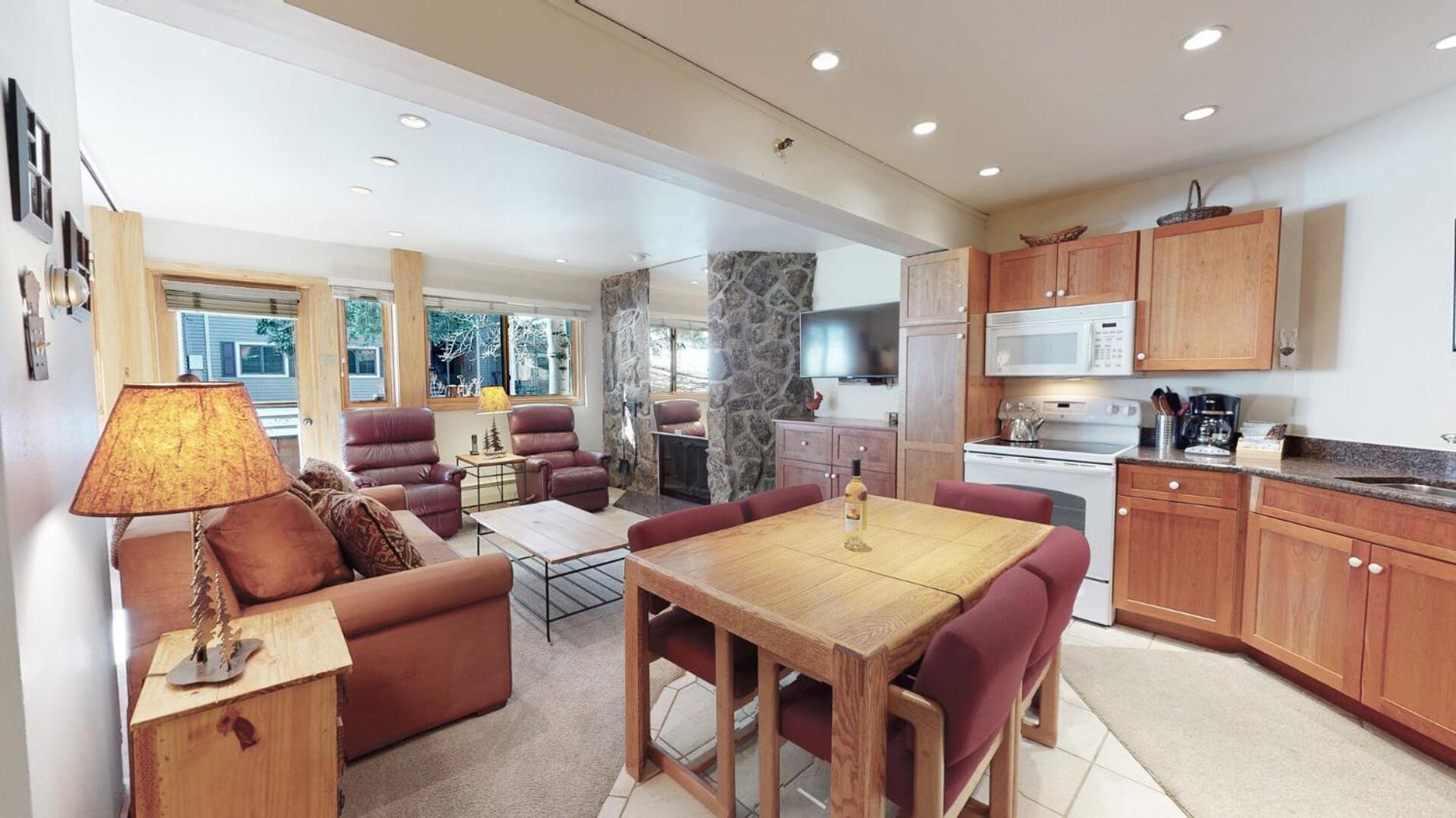 Laurelwood Condominiums 408 Snowmass Village Room photo